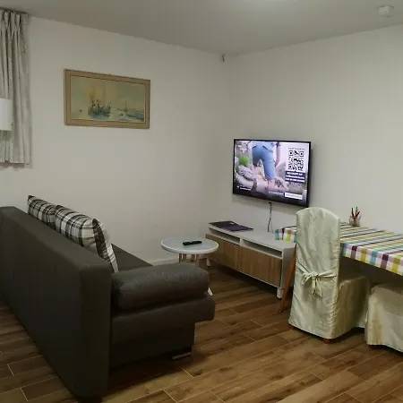 21a Comfortable * Taufkirchen (Munich)