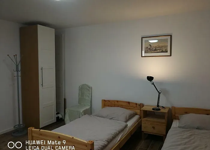 21a Comfortable טאופקירשן